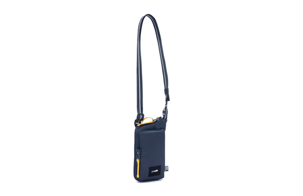 PacsafeGO_TechCrossbody_35175660_CoastalBlue_3(1)
